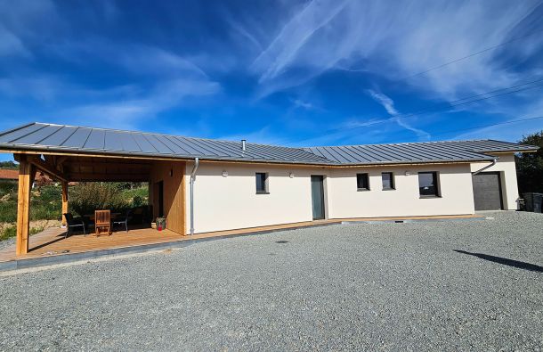 Une maison en bois écologique en ossature bois